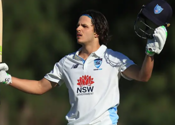 বয়স নিয়ে মাথা ব্যাথা নেই ভারতের বিরুদ্ধে ১৯বছরের ওপেনার অস্ট্রেলিয়ার।