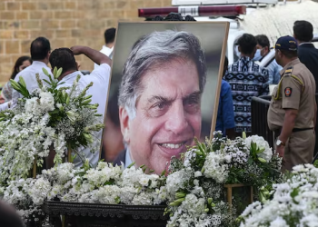 কেন প্রথম দশ ধনীর তালিকায় নেই রতন টাটা? জানুন আসল কারণ