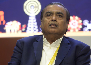 কোটির উপর গ্রাহক হারাচ্ছে রিলায়েন্স জিও…কতটা প্রভাব আম্বানীর ব্যবসায়?