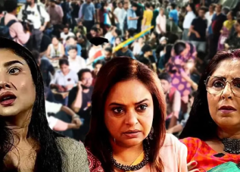 ধর্মতলায় প্রতীকী অনশনে চৈতি-দেবলীনা-বিদীপ্তা রা