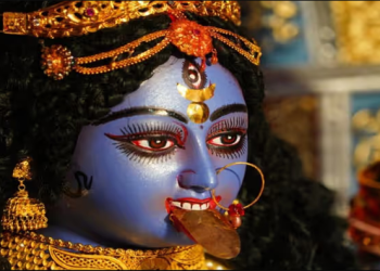   এই কালীপুজোয় আপনার ভাগ্য খুলে যাবে! শুধু এগুলি করুন মায়ের কাছে