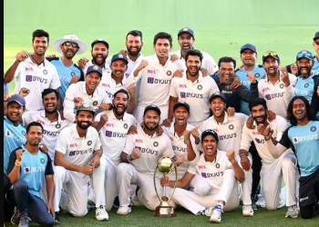 অস্ট্রেলিয়া সিরিজে বাদ অনেক মহা তারকা রয়েছে বাংলার দুজন