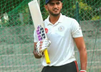 ২৮ বলে সেঞ্চুরি করে পন্থের রেকর্ড ভাঙলেন আনসোল্ড উর্ভিল