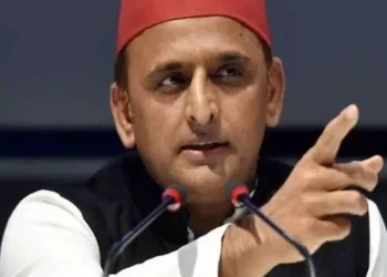 ঝাঁসি হাসপাতালের ঘটনায় কাকে দায়ী করলেন অখিলেশ?