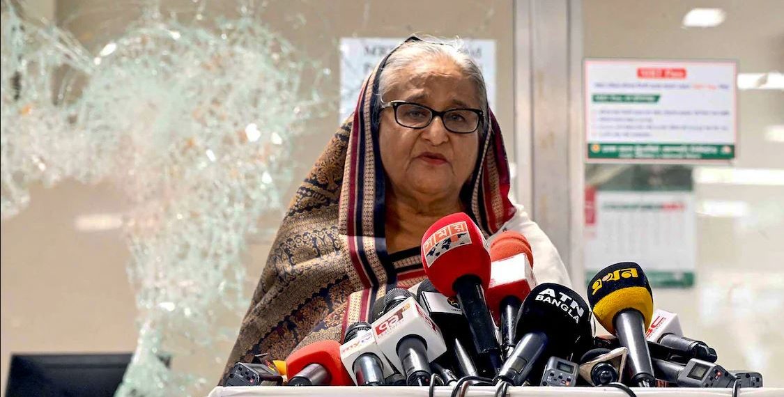 হাসিনাকে হুংকার ইউনূসের