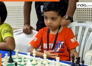 দাবায় নতুন ইতিহাস তৈরি করল বাংলার অনীশ। সাড়ে তিন বছর বয়সেই বিশ্ব রেকর্ড!         …