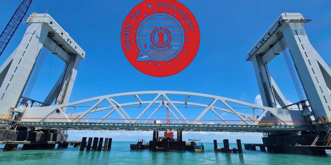 ইঞ্জিনিয়ারিং বিস্ময়! এটি ভারতের প্রথম ‘লিফট-যুক্ত’ রেলব্রিজ