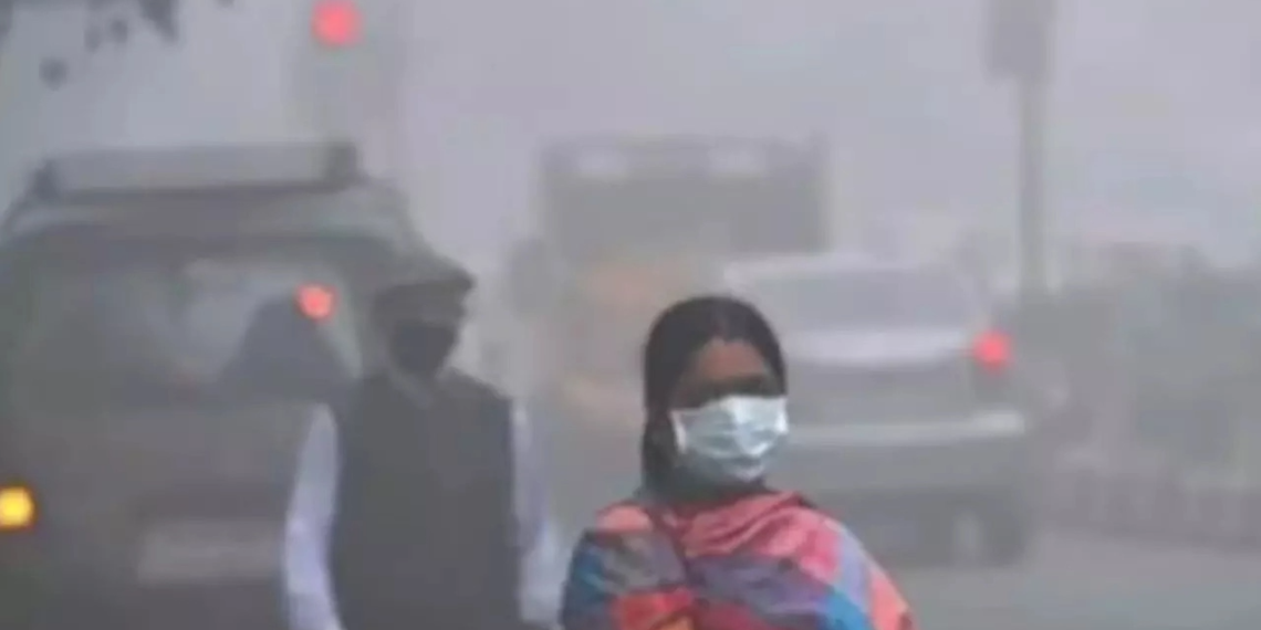 সপ্তাহান্তে পারদ পতন বঙ্গে, তার মাঝে বৃষ্টির কাঁটা?