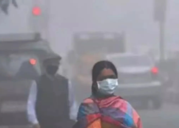 সপ্তাহান্তে পারদ পতন বঙ্গে, তার মাঝে বৃষ্টির কাঁটা?