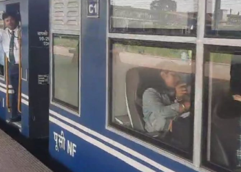 চার মাস পর চেনা ছন্দে টয় ট্রেন