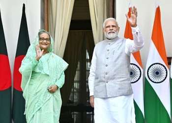 হাসিনার দেশত্যাগের চাঞ্চল্যকর তথ্য উঠে এলো