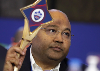 আইপিএলে বাদের দলে যে মহা তারকা ক্রিকেটাররা