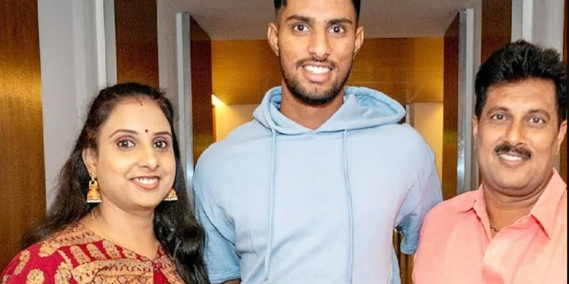 তিলকের গল্প শোনালেন তার বাবা