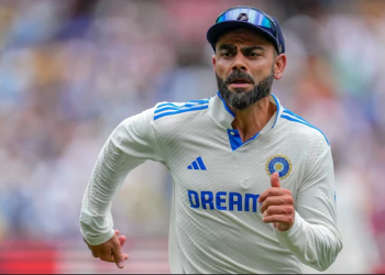 বিরাটের জন্যই টিকিট কেটে লোকে টেস্ট দেখে?