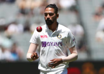 আইসিসির শাস্তির খাঁড়া নামতে পারে সিরাজের উপর