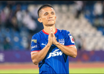 ৪০ বছরে হ্যাটট্রিক করে আই এস এল এ ইতিহাস সুনীল ছেত্রীর