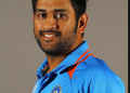 শাহরুখ, অমিতাভকে পেছনে ফেলে মাঠের বাইরের খেলায় দাপট মাহির