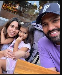 ১৫ দিনের মাথাতেই রোহিতের  চমক!৺ফাস  করলেন ‘জুনিয়র হিটম্যান’ এর নাম।