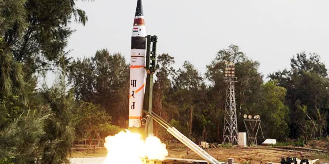 বঙ্গোপসাগরে একের পর এক ক্ষেপণাস্ত্র পরীক্ষা, যুদ্ধের প্রস্তুতি ভারতের?