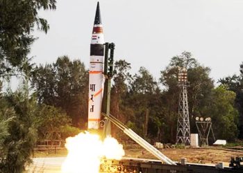 বঙ্গোপসাগরে একের পর এক ক্ষেপণাস্ত্র পরীক্ষা, যুদ্ধের প্রস্তুতি ভারতের?