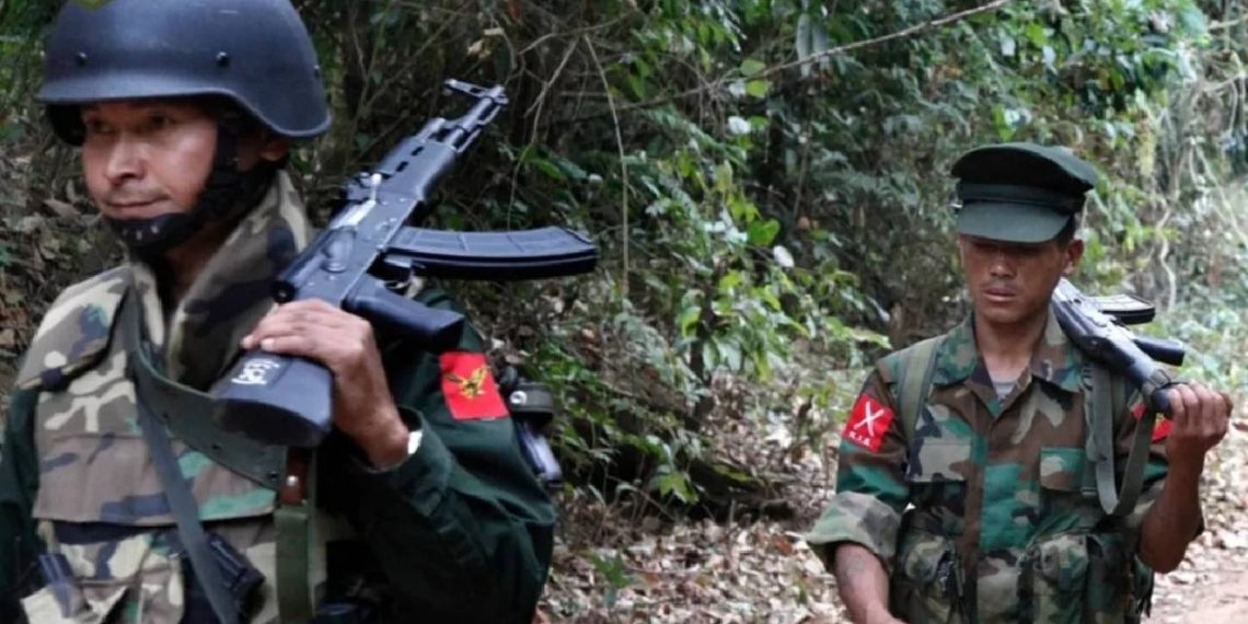 আরাকান আর্মির দখলে সীমান্ত মোকাবিলা অসম্ভব, মেনে নিচ্ছেন উপদেষ্টারাই!