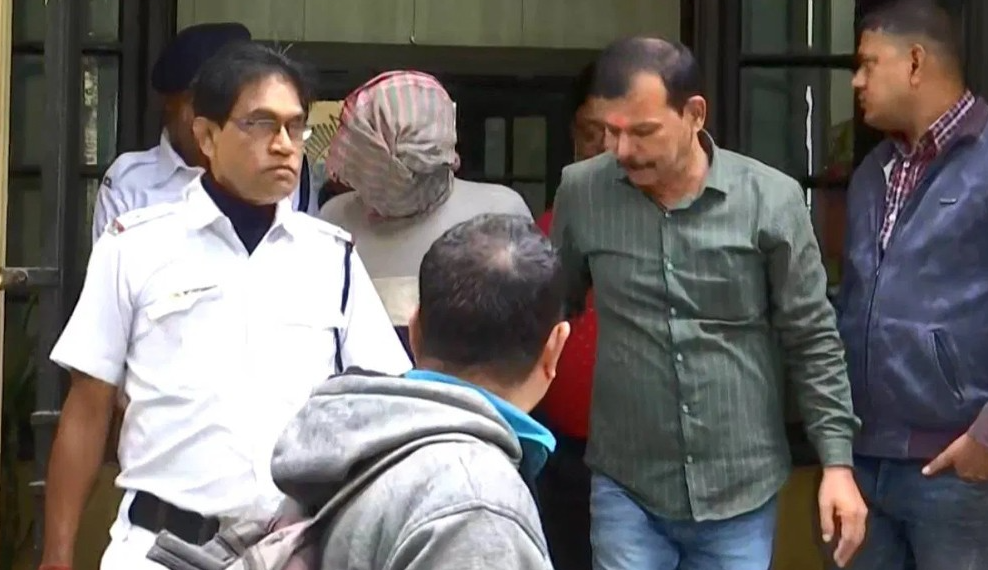 জাল পরিচয়পত্র নিয়ে কলকাতায় বাস, গ্রেফতার বিএনপি নেতা