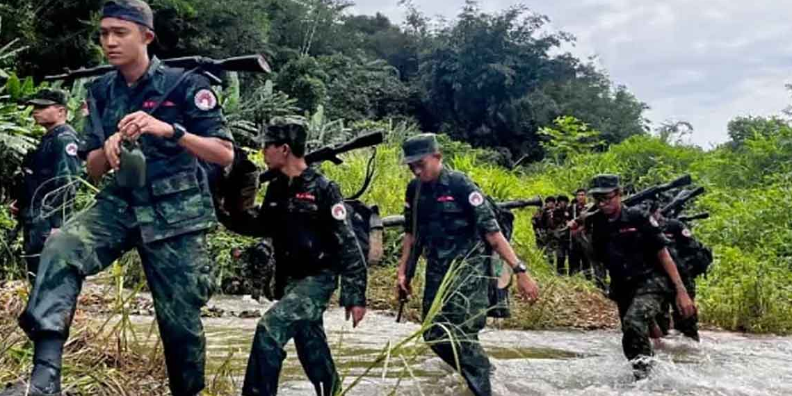চট্টগ্রাম দখলে আরাকান, রাফাল হামলায় ভারত, জোড়া ফলায় কাল ঘাম ছুটছে ইউনূস প্রশাসনের