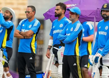 রোহিত-বিরাটদের রঞ্জি খেলতে বাধ্য করছেন ‘গুরু’ গম্ভীর