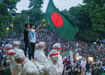 ইউনূসের আমলে অপরাধের মুক্তাঞ্চল বাংলাদেশ! সোনার বাংলার গরীমা শেষ করল চাচা