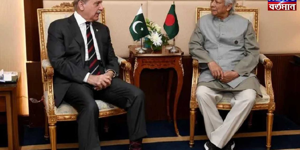 ইউনূস চক্রান্তের মূলে ISI যোগ বাধাপ্রাপ্ত সেনাপ্রধান! ধানমন্ডির বাড়ি ভাঙ্গার মূল কান্ডারি কে?