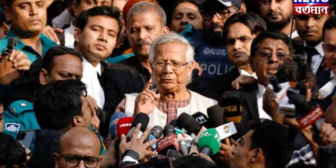 সিংহাসন গেল ইউনূসের, জেগে উঠেছে জনতা, ঝড় উঠেছে পদ্মাপাড়ে