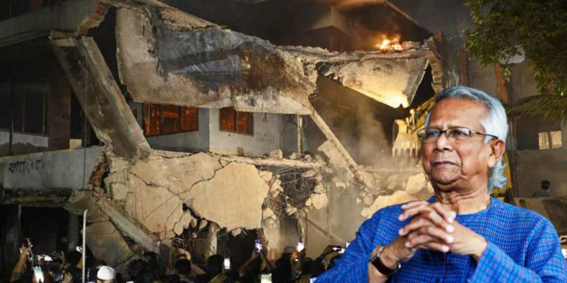 চৈতন্য ফিরতেই ভুল সিদ্ধান্ত ইউনূসের! বঙ্গবন্ধুর বাড়ি ভাঙাতে সুবিধা আওয়ামী লীগের