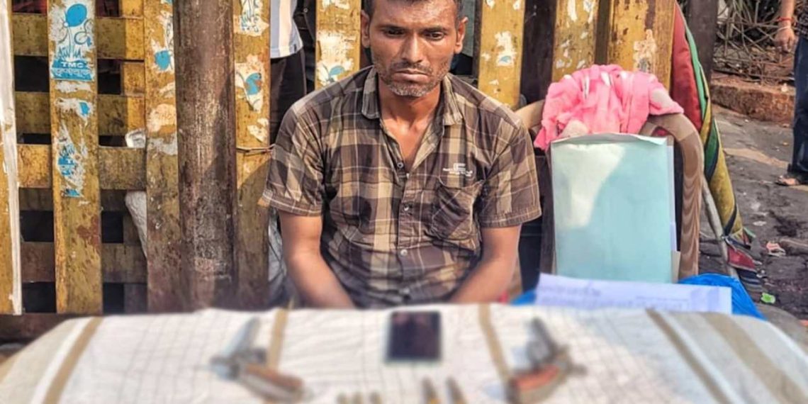 কলকাতায় অস্ত্র উদ্ধার কি, বাংলাদেশ যোগ?