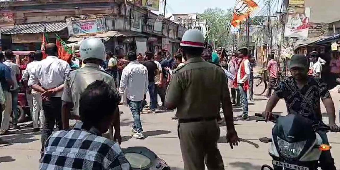 মোথাবাড়ির দোষীদের শাস্তির দাবীতে বিজেপির অবরোধ