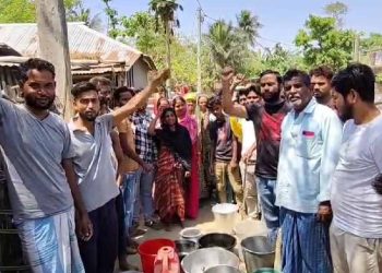 পানিয় জল না দেওয়ার হুমকী পঞ্চায়েত সদস্যের