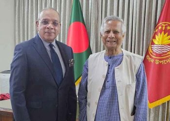 প্রধান বিচারপতির সঙ্গে রাষ্ট্রপতির জরুরি বৈঠক! তলে তলে কি ঘোঁট পাকছে বাংলাদেশে?