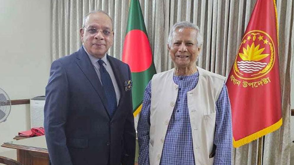 প্রধান বিচারপতির সঙ্গে রাষ্ট্রপতির জরুরি বৈঠক! তলে তলে কি ঘোঁট পাকছে বাংলাদেশে?