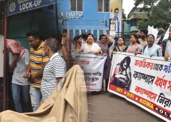 গণধর্ষণের সাক্ষী তিলোত্তমা! নিরাপত্তারক্ষী সহ গ্রেফতার ৪ প্রতিবাদ, বিক্ষোভে উত্তাল কলকাতা