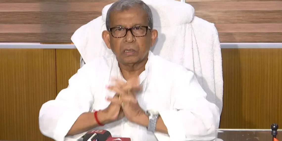 “ধর্ষণ একটি ছোট্ট ঘটনা” মুখ্যমন্ত্রীর পদাঙ্ক অনুসরণ মানসের, তবে ২৪ ঘণ্টাতেই খেলেন পাল্টি!
