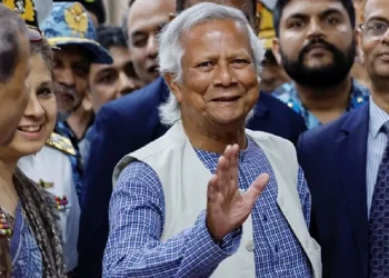 কাউন্টডাউন কী তবে শুরু! ডঃ ইউনূসের সেফ এক্সিট কীভাবে হবে?