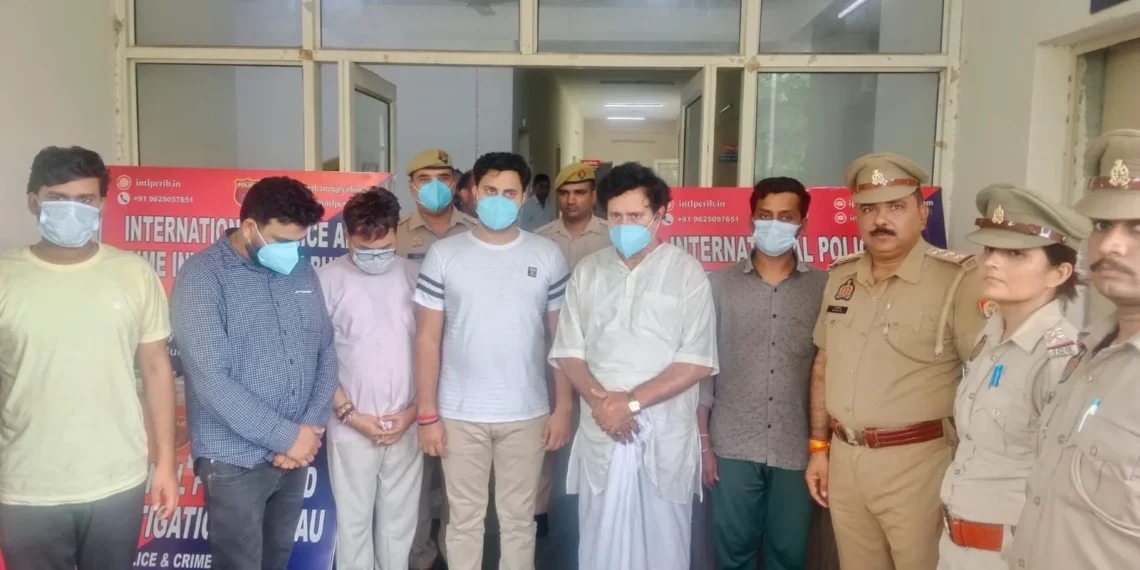 নয়ডা ভুয়ো থানা, গ্রেফতার তৃণমূলের প্রাক্তন ব্লক সভাপতি