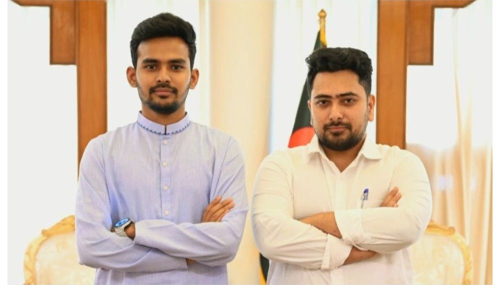 সেফ এক্সিট চাইছেন উপদেষ্টারা! কিন্তু ইউনূস-নাহিদরা পাবেন কী?