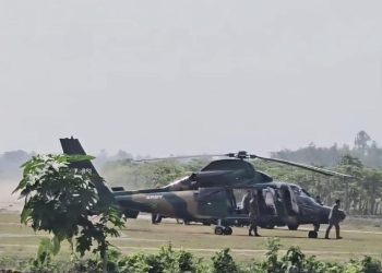 ভারতীয় গোয়েন্দাদের গোপনে বাংলাদেশ সফর তারপরই লালমনিরহাটে ছুটে গেলেন জেনারেল ওয়াকার! কী ঘটছে সীমান্তে?