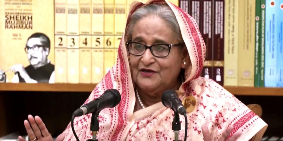 গণমাধ্যমে প্রথম সাক্ষাৎকার হাসিনার  ‘এক ঢিলে তিন পাখি’ মারলেন আওয়ামী নেত্রী!