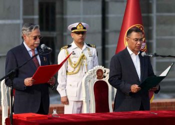 রাষ্ট্রপতি চুপ্পুকে অসম্মান ইউনূসের। সাজা দেবে বিএনপি?