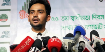 ডিপ স্টেটের ষড়যন্ত্র তুললেন আসিফ। ইউনূসের ষড়যন্ত্র থেকে  দেশকে রক্ষা করতে পারবেন তারেক?