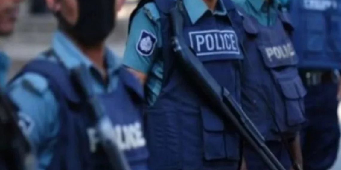 হাসিনার চাপ শুরু। পুলিশ হ*ত্যার বিচার করতেই হবে তারেক রহমানকে