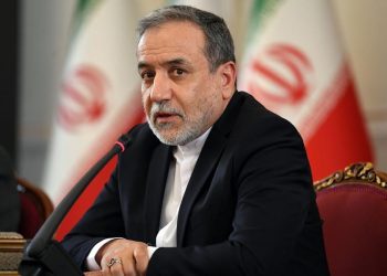 চাপে ইজরায়েল-আমেরিকা, ইরানকে সামরিক সহযোগিতা রাশিয়ার।