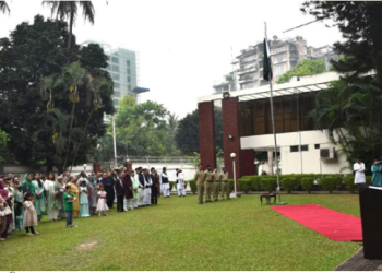 ঢাকায় বসে পাকিস্তান দিবস! ভয়ংকর পরিস্থিতির আঁধারে বাংলাদেশ।